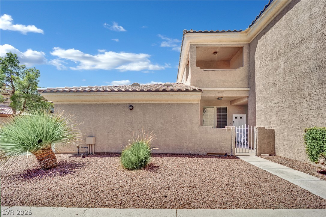 6908 Dorita Avenue 102 Property Photo 2