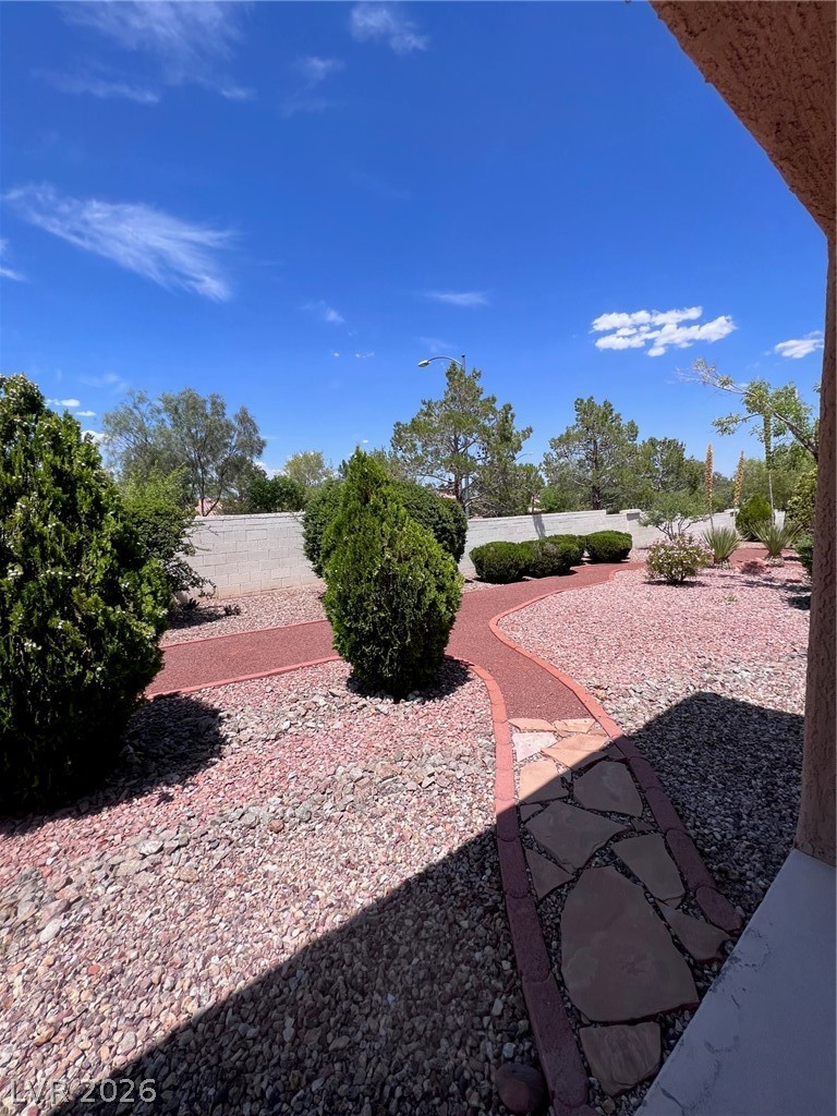 10000 Bundella Drive Property Photo 18