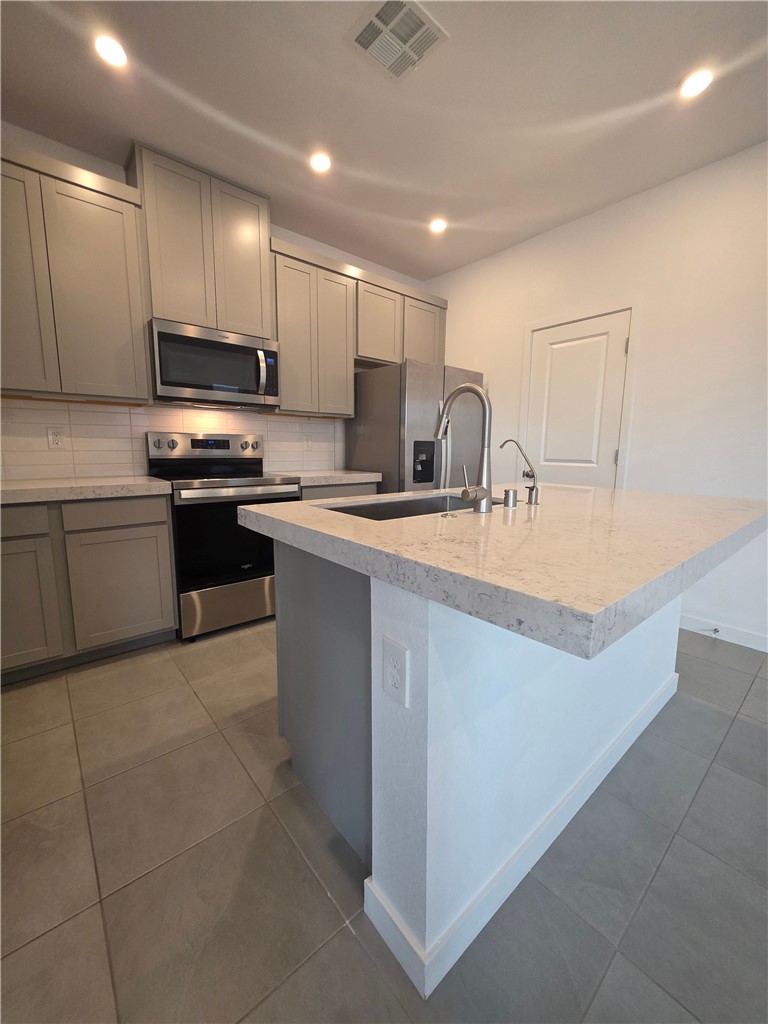 176 Vanhoy Avenue Property Photo 12