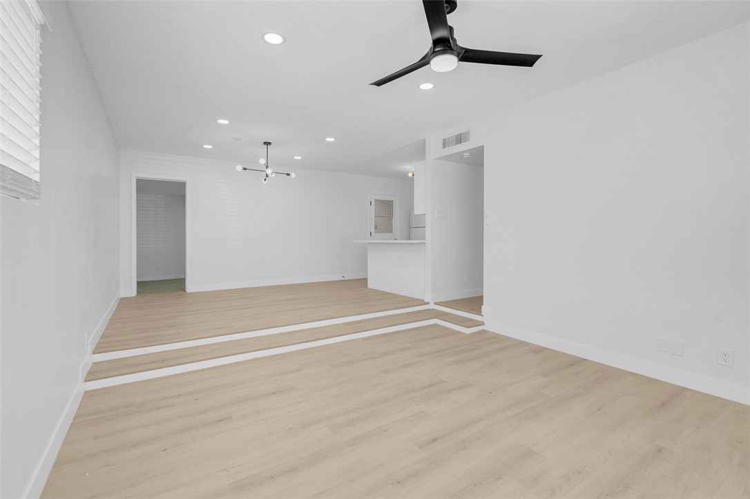 4313 El Conlon Avenue Property Photo 4