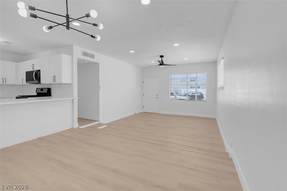 4313 El Conlon Avenue Property Photo 5