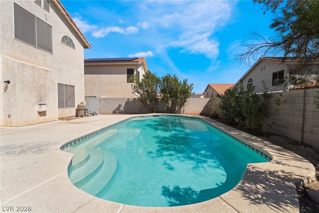 9882 Silver Chimes Court Property Photo 2