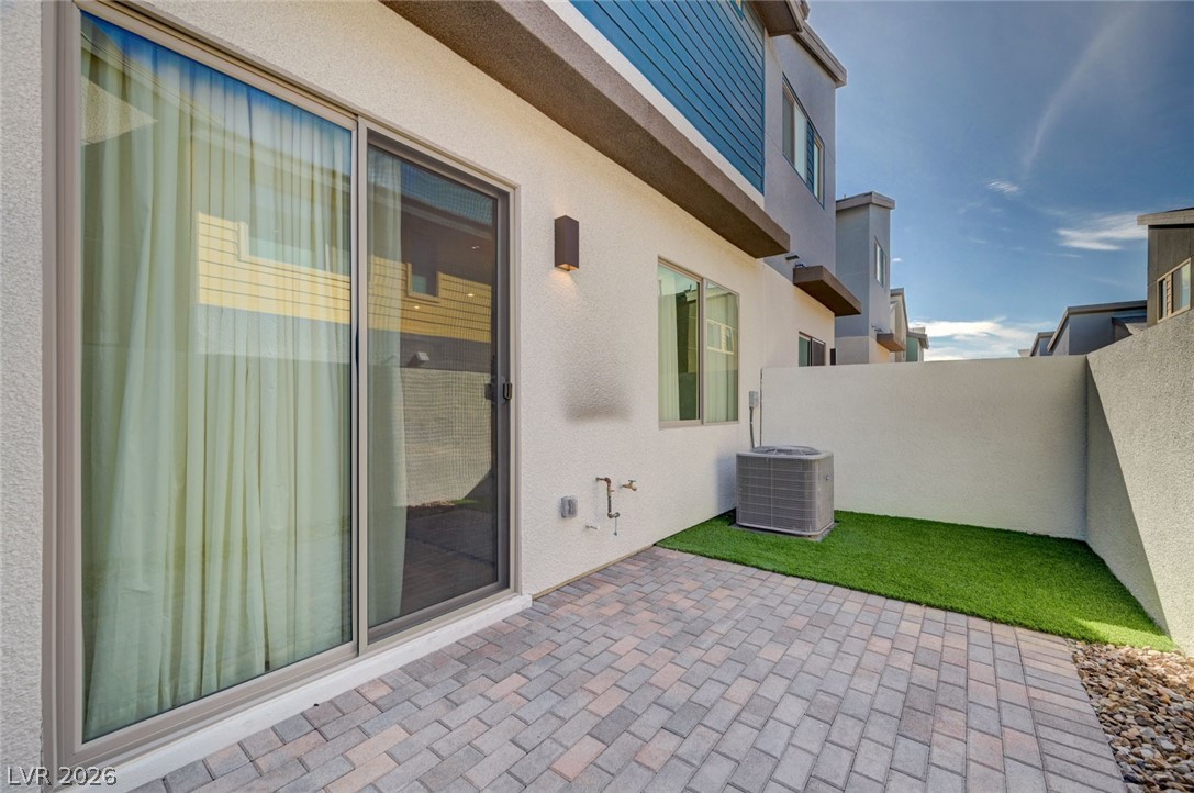 3350 Via Strada Street Property Photo 53