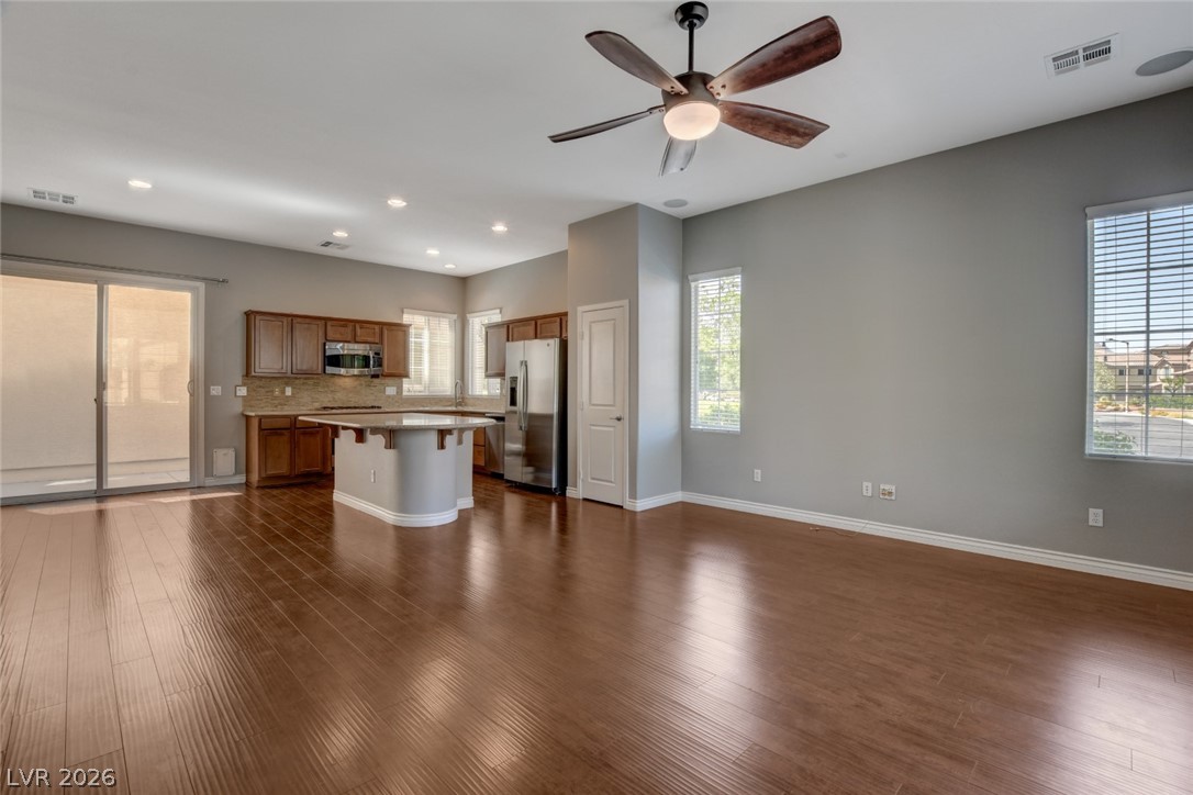 1797 Ardilea Street Property Photo 8