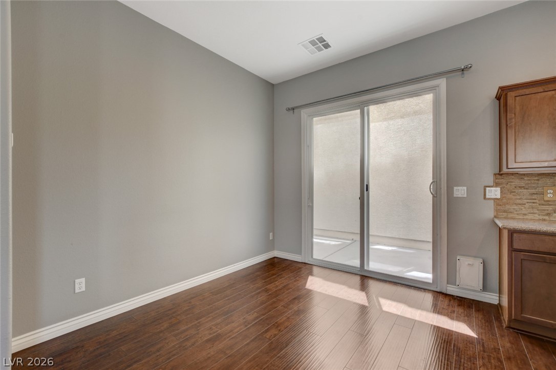 1797 Ardilea Street Property Photo 13