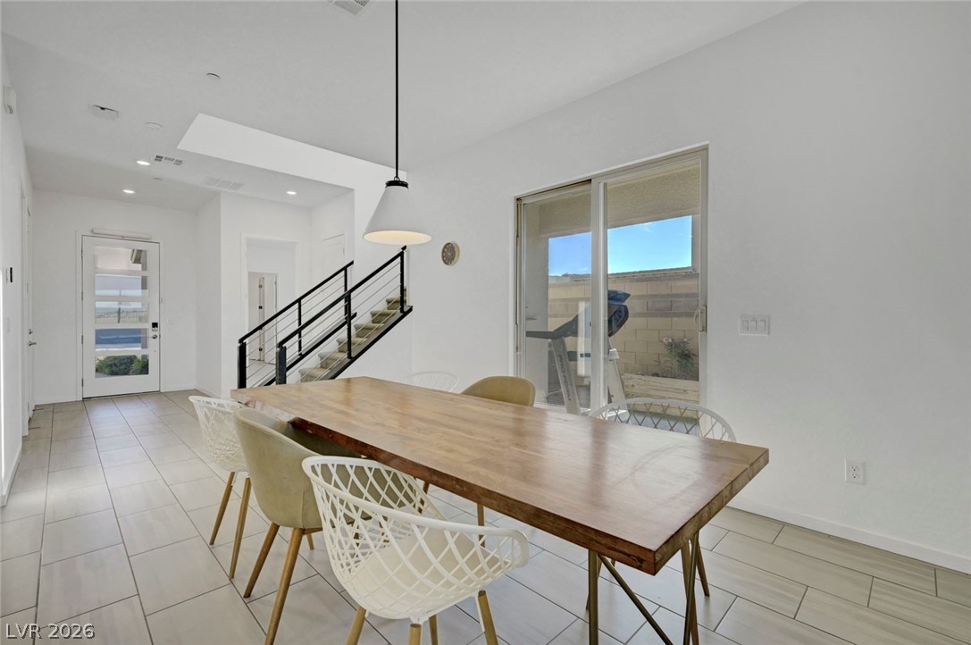 699 Glowing Horizon Street Property Photo 7