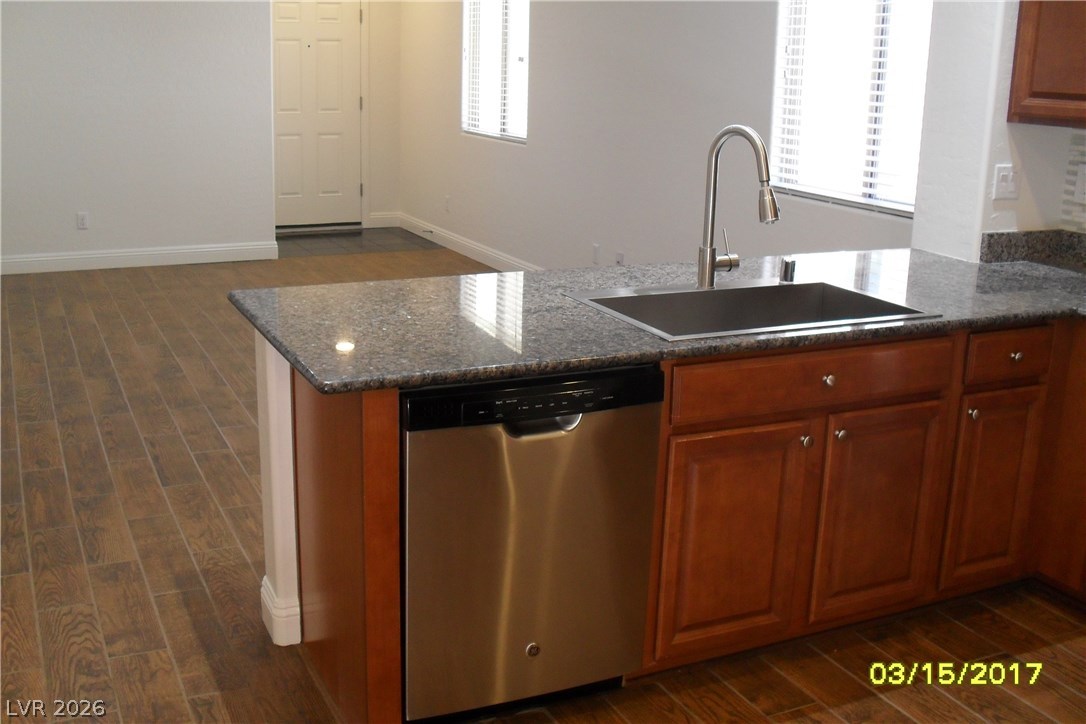 1023 Valley Light Avenue Property Photo 5