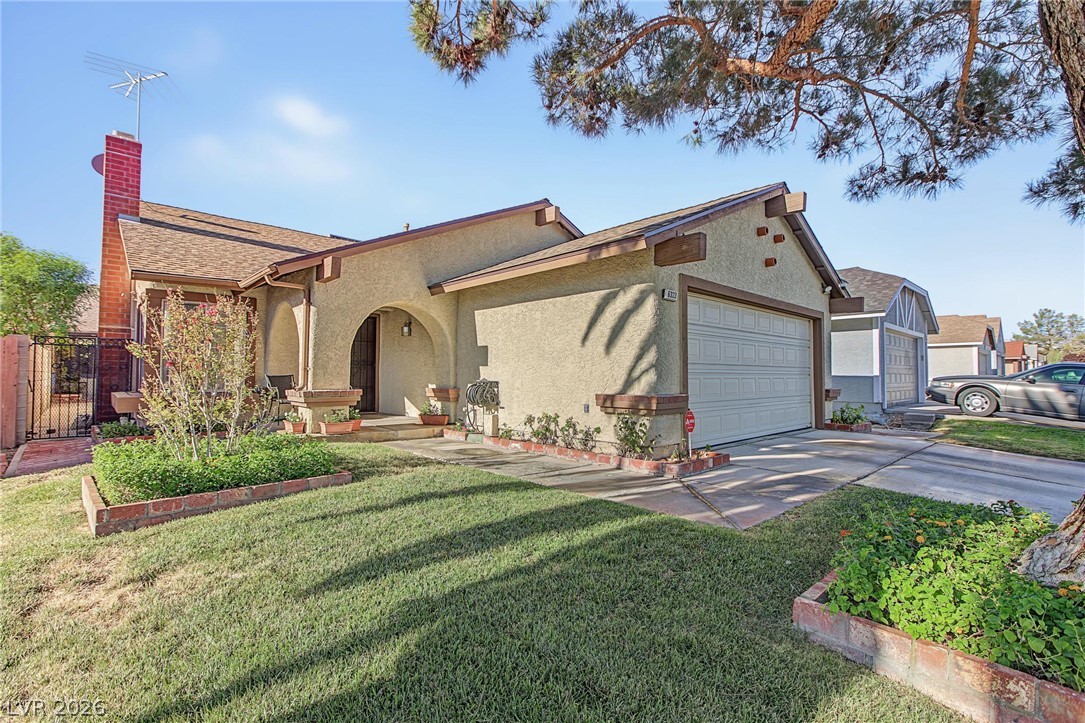 6333 Copperfield Avenue Property Photo 3