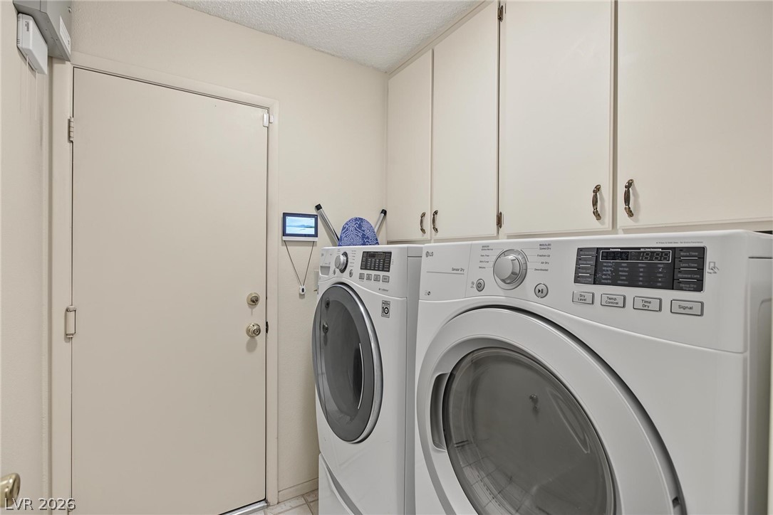 6333 Copperfield Avenue Property Photo 22