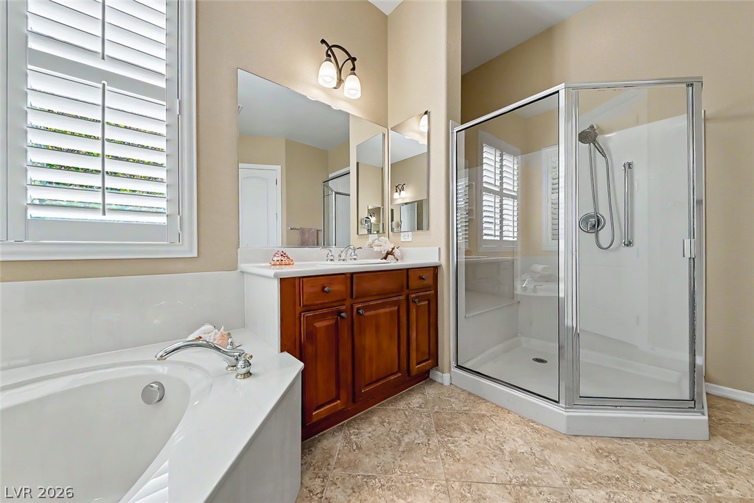 2204 Canyonville Drive Property Photo 28