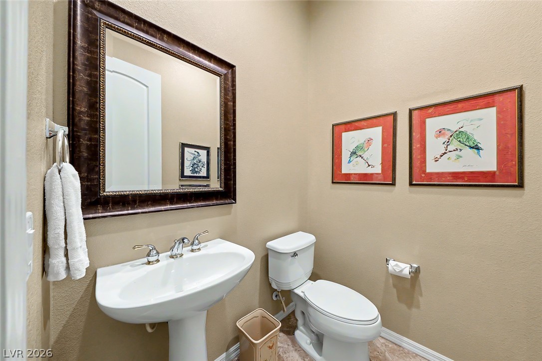 2204 Canyonville Drive Property Photo 31