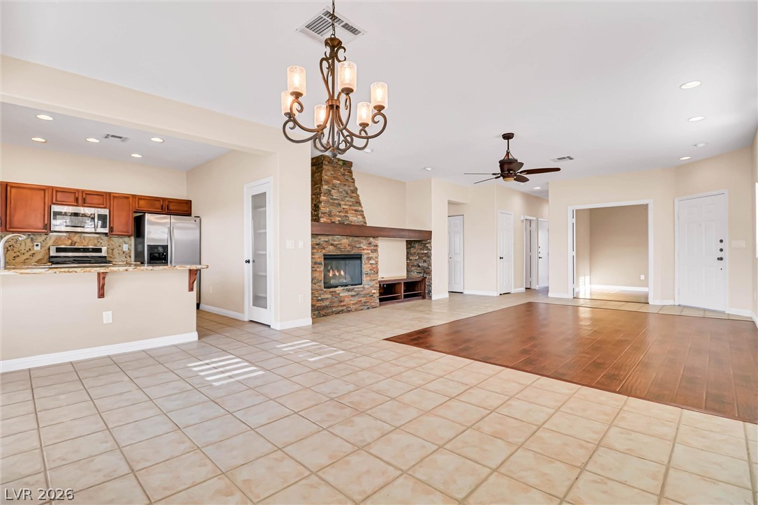 10529 India Hawthorn Avenue Property Photo 9