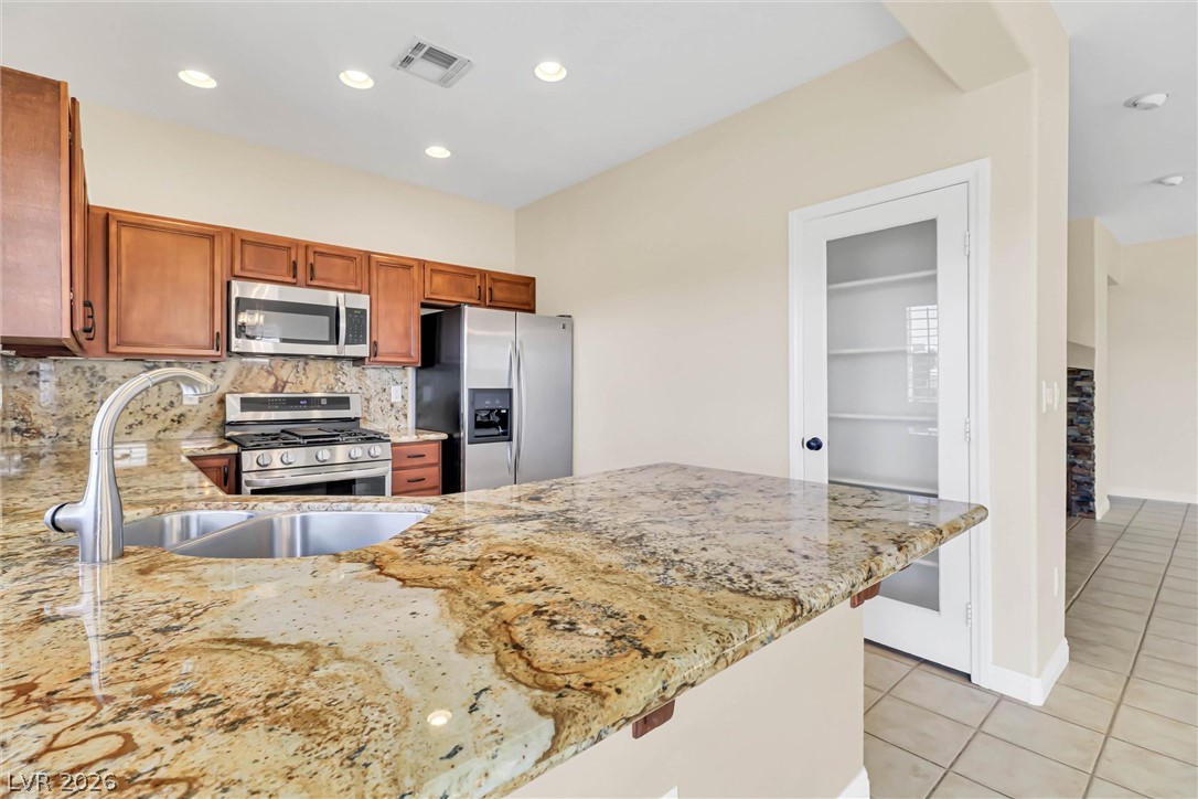 10529 India Hawthorn Avenue Property Photo 12