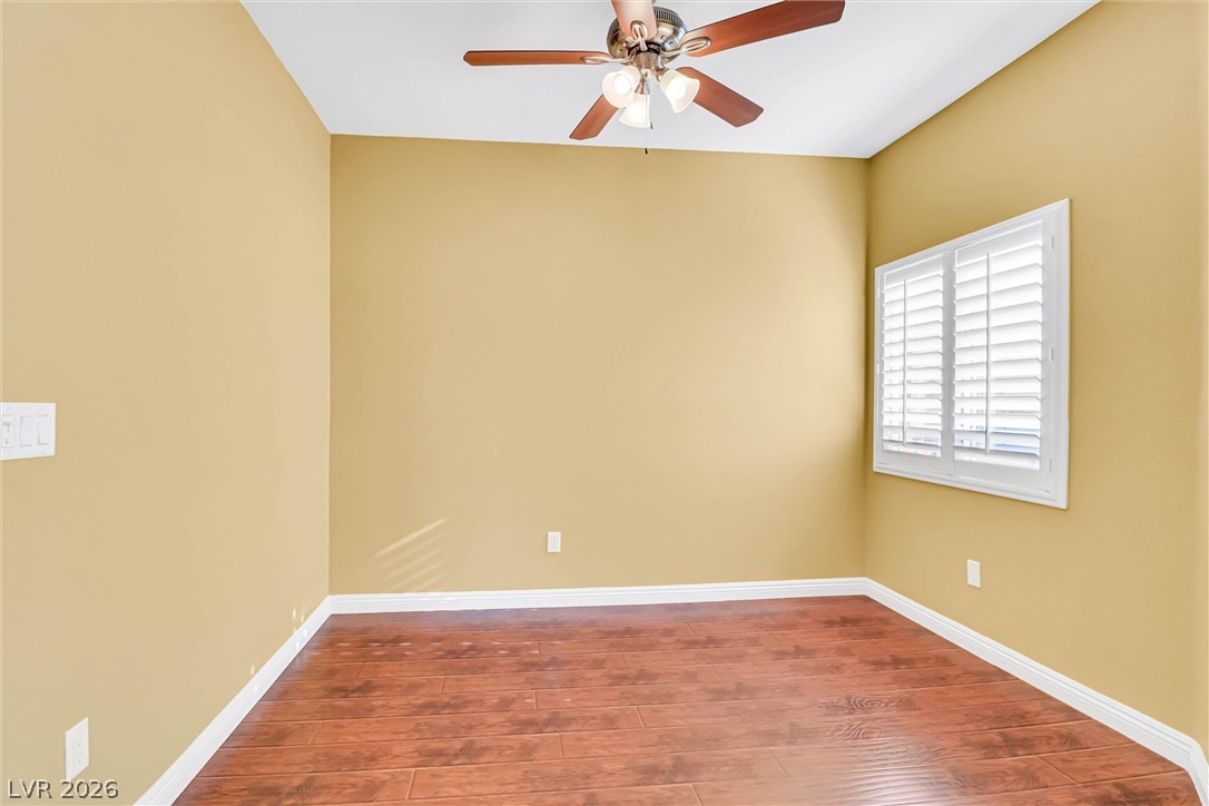 10529 India Hawthorn Avenue Property Photo 16