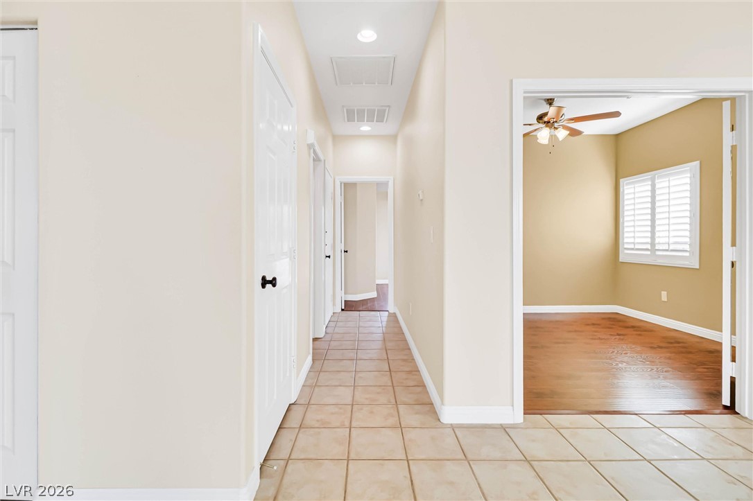10529 India Hawthorn Avenue Property Photo 18