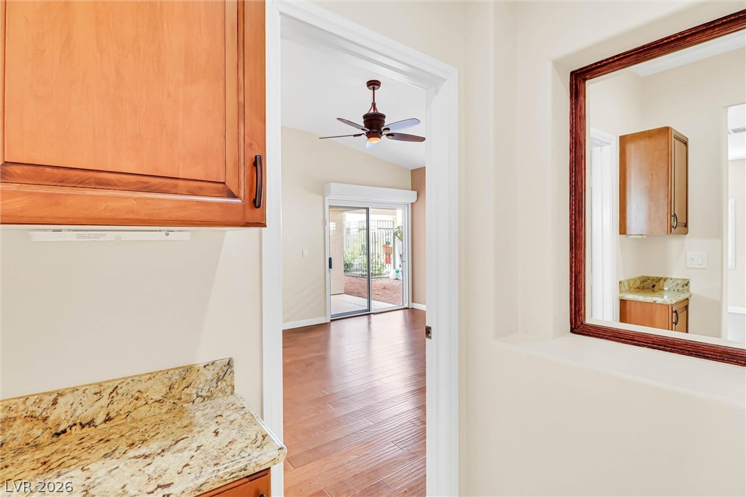 10529 India Hawthorn Avenue Property Photo 20