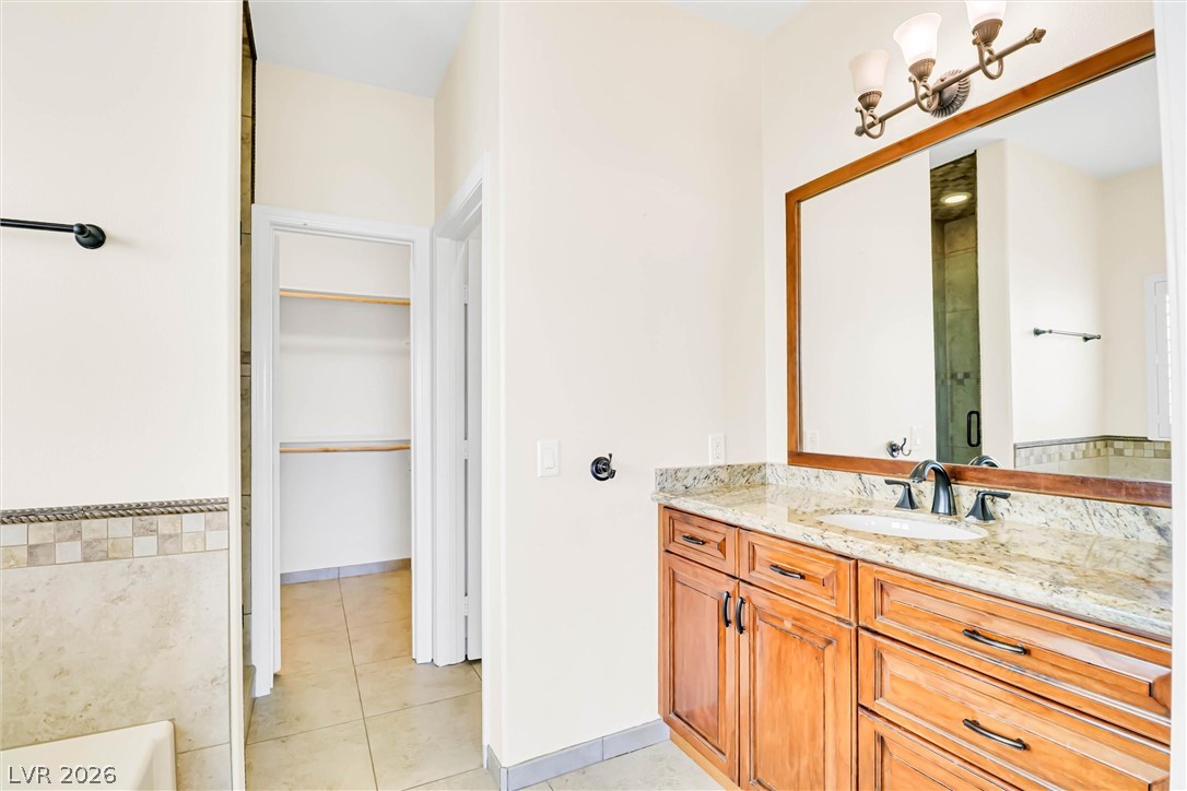 10529 India Hawthorn Avenue Property Photo 23