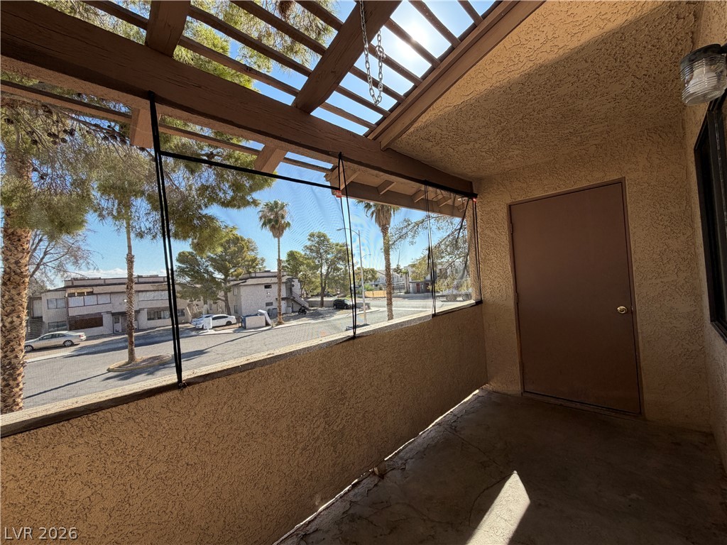 3704 Scuba Circle 4 Property Photo 9