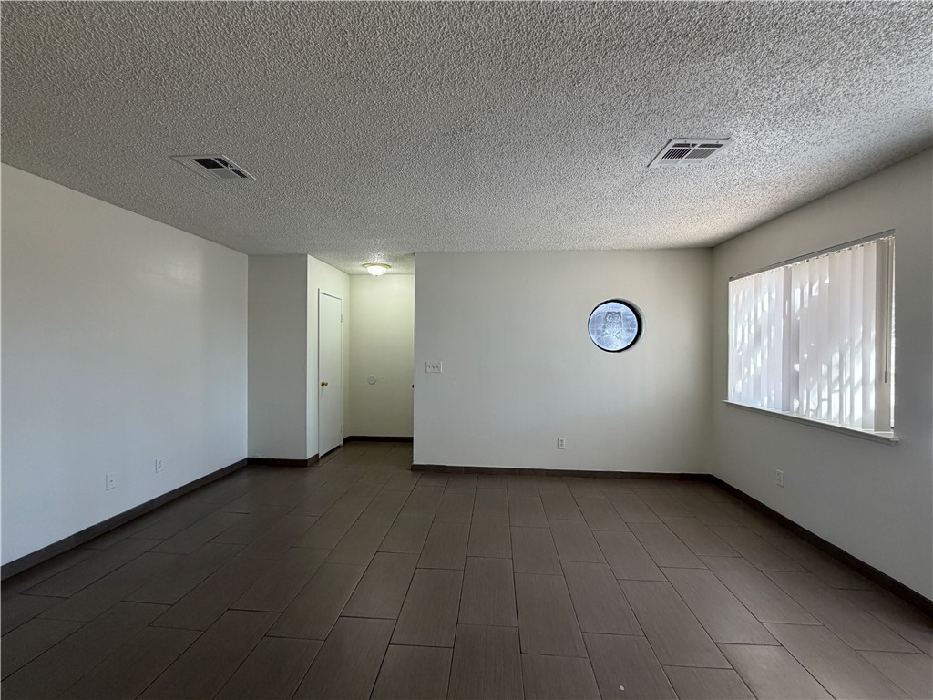3704 Scuba Circle 4 Property Photo 12
