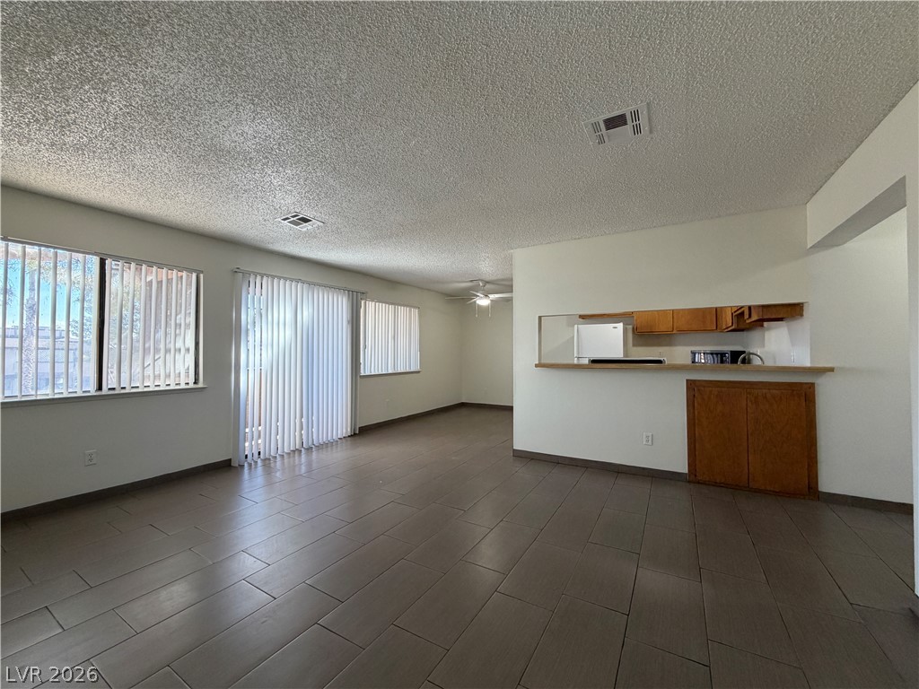 3704 Scuba Circle 4 Property Photo 15