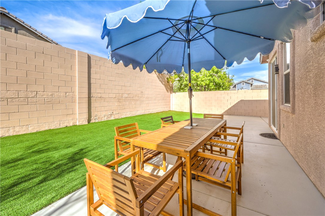 10762 Flame Vine Court Property Photo 16