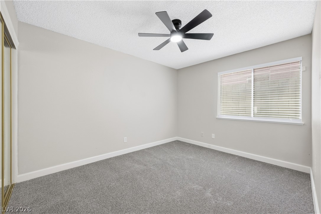 9817 Cross Creek Way Property Photo 26