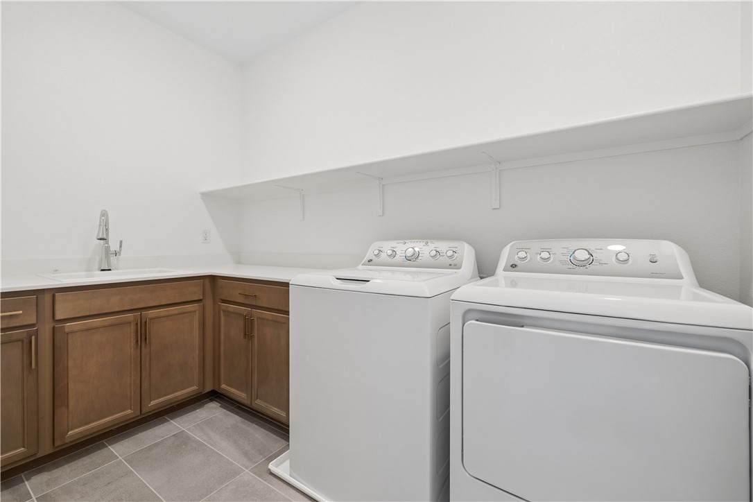 10456 Mountain Aster Avenue Property Photo 14