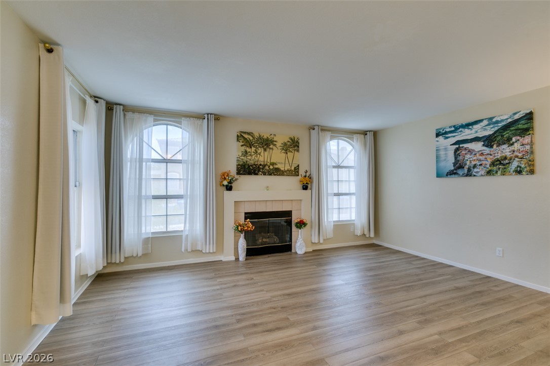 684 Harbor Mist Avenue Property Photo 5