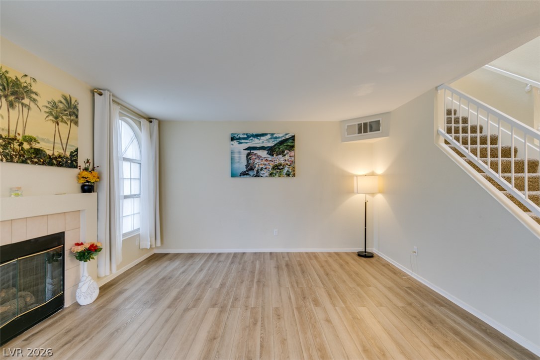 684 Harbor Mist Avenue Property Photo 7