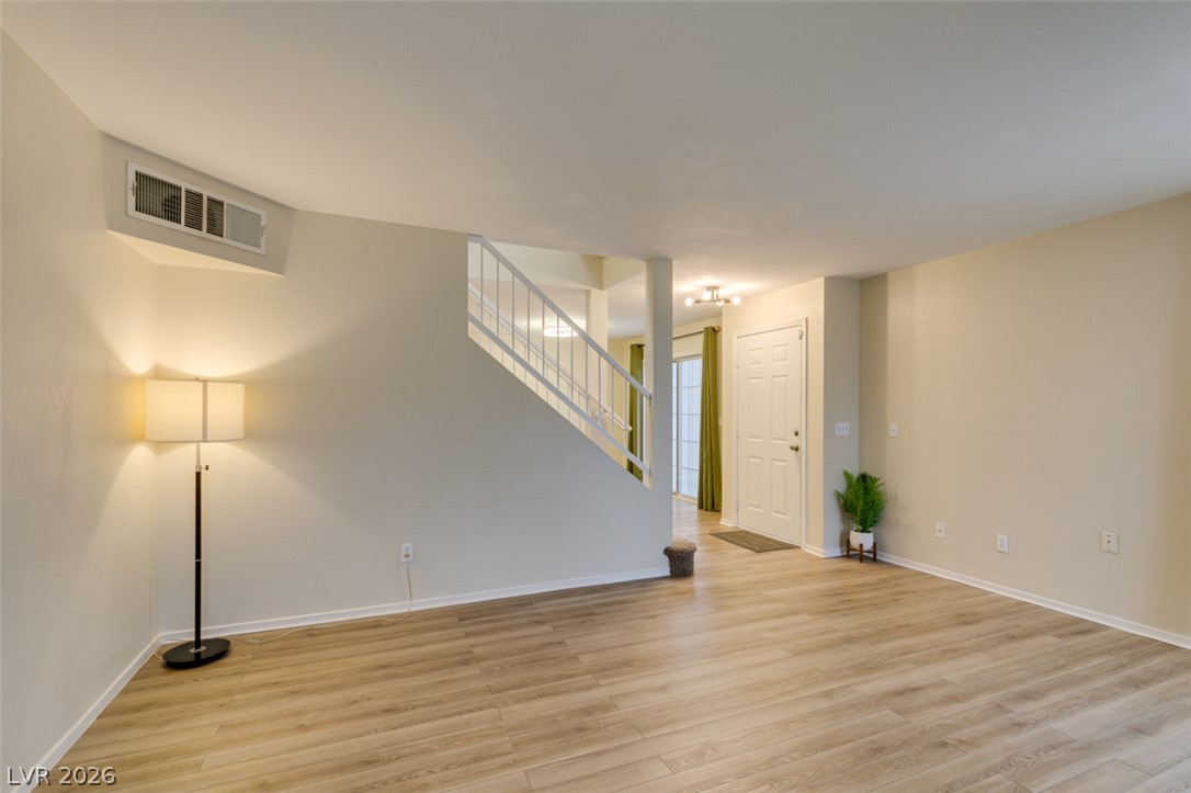 684 Harbor Mist Avenue Property Photo 13