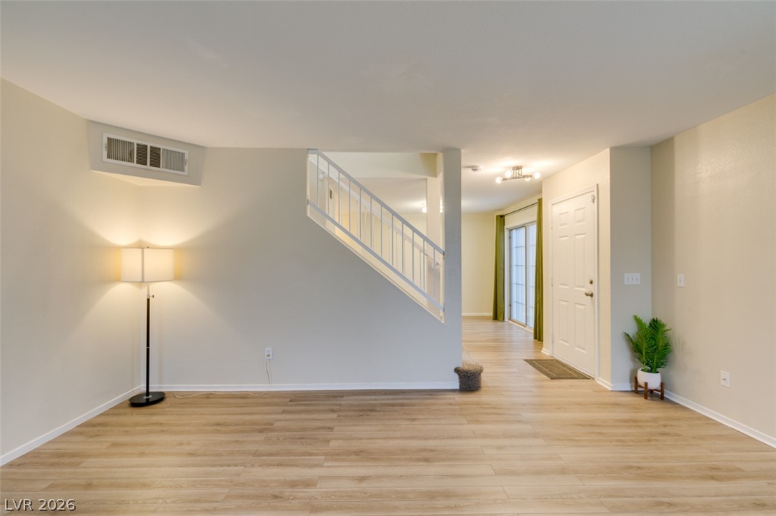 684 Harbor Mist Avenue Property Photo 14