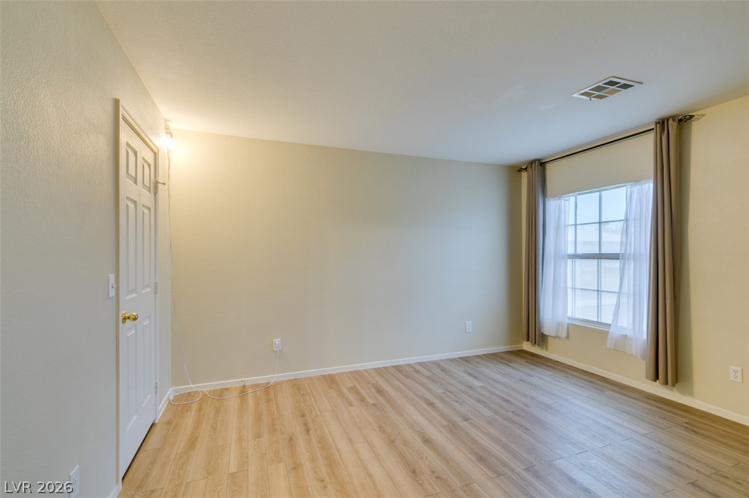 684 Harbor Mist Avenue Property Photo 31