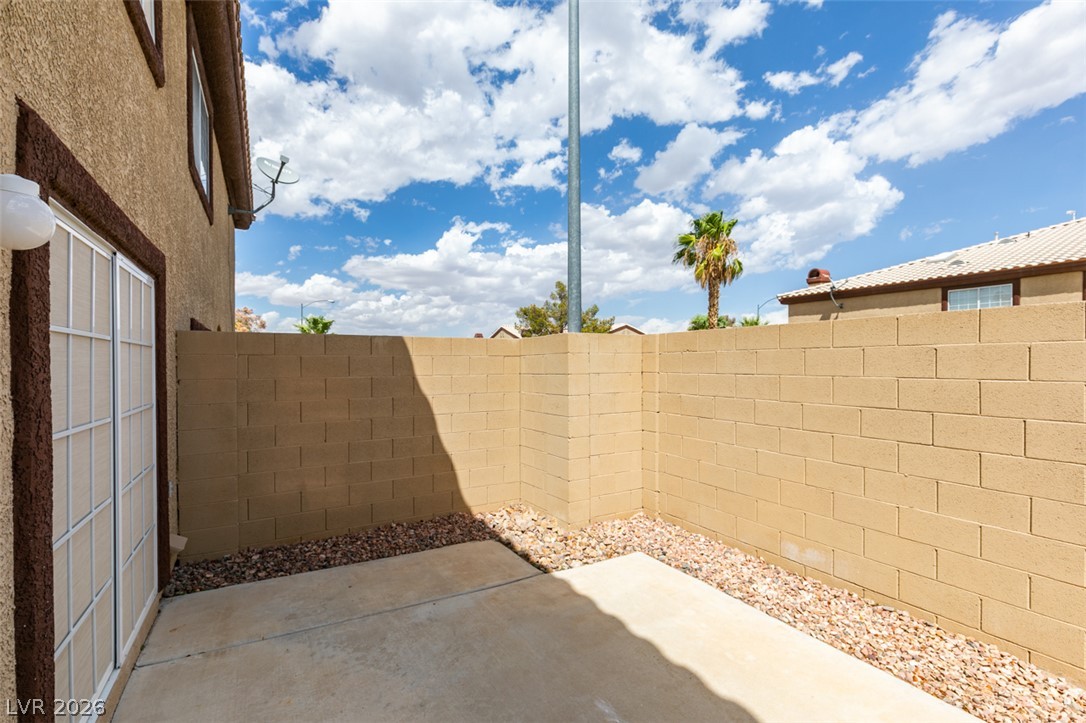 684 Harbor Mist Avenue Property Photo 38