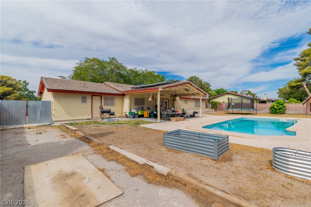 4041 Jory Trail Property Photo 12