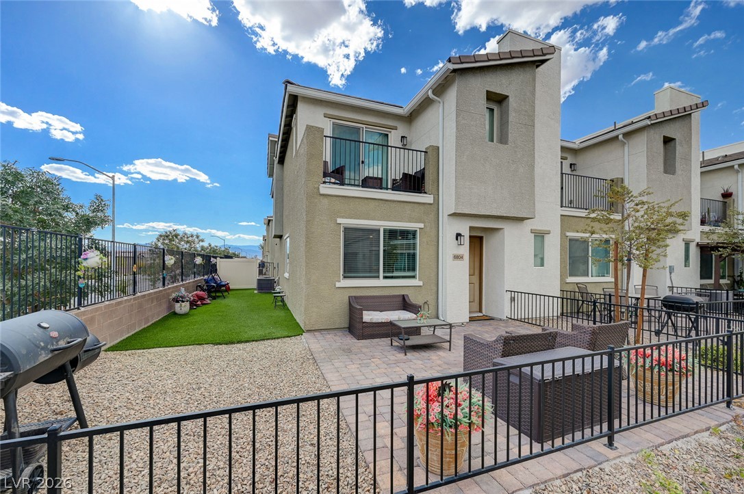 6804 Satin Silver Court Property Photo 1