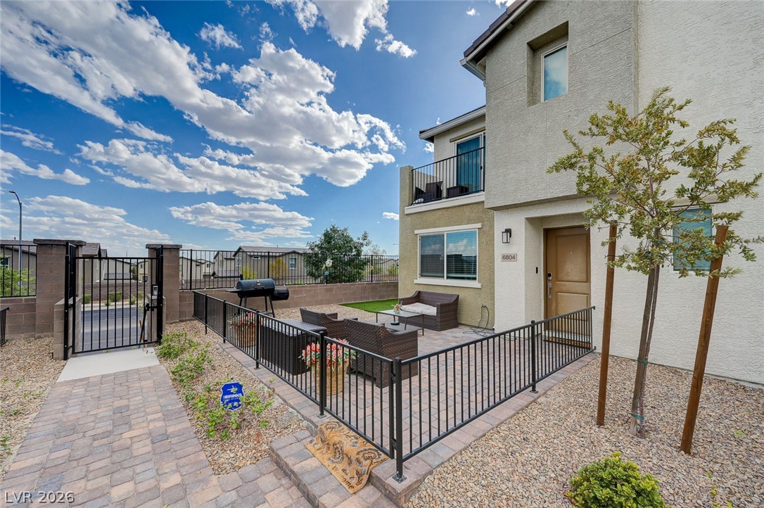 6804 Satin Silver Court Property Photo 3