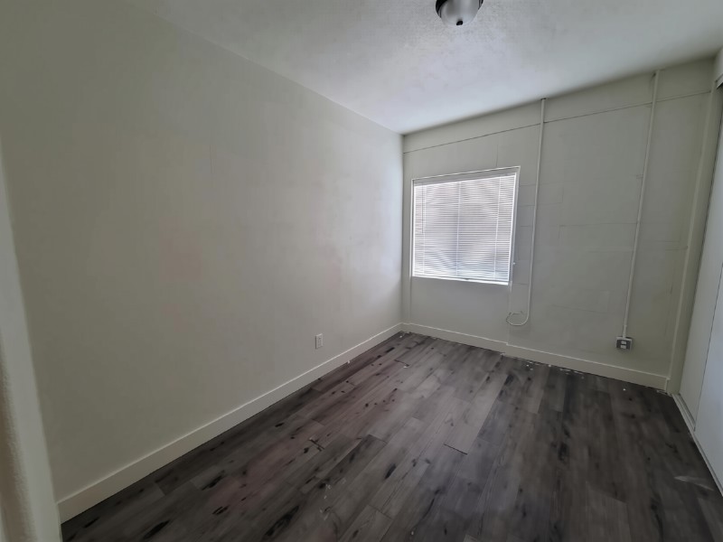 1317 Exley Avenue Property Photo 12