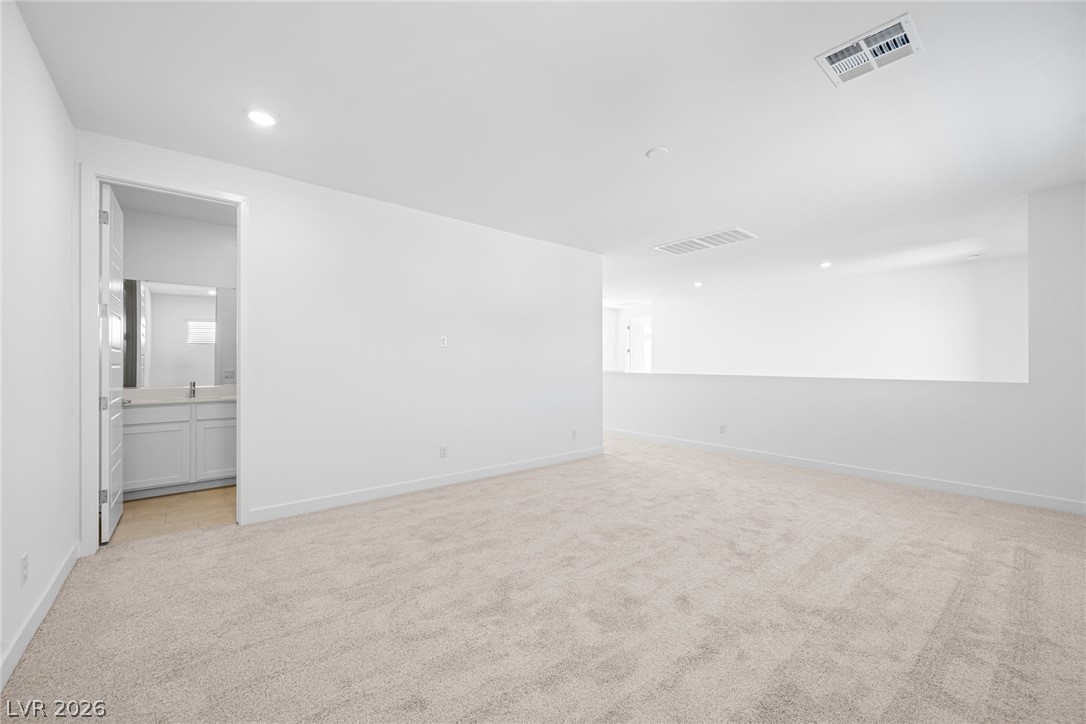 9992 Decano Ridge Street Property Photo 10