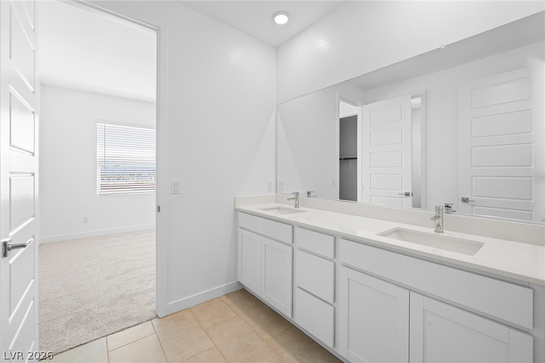 9992 Decano Ridge Street Property Photo 15