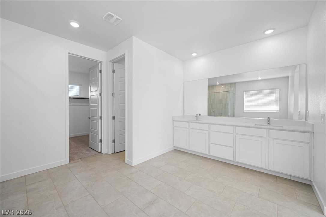 9992 Decano Ridge Street Property Photo 20