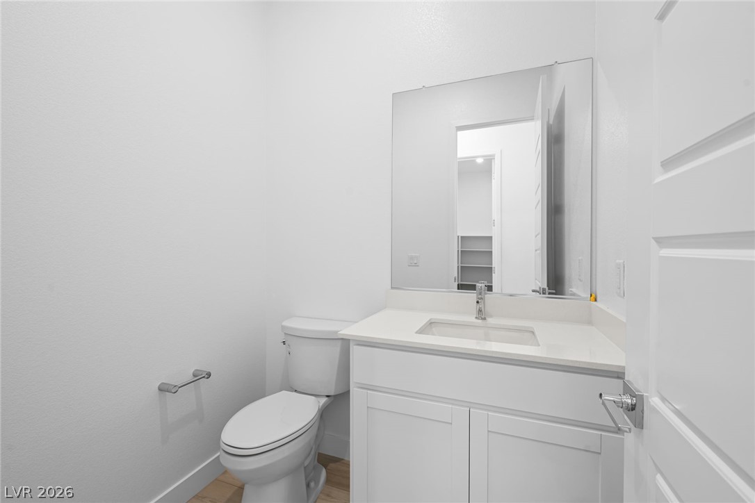 9992 Decano Ridge Street Property Photo 28