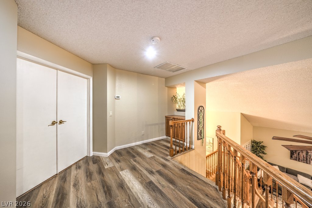 2812 Deep Water Circle Property Photo 17