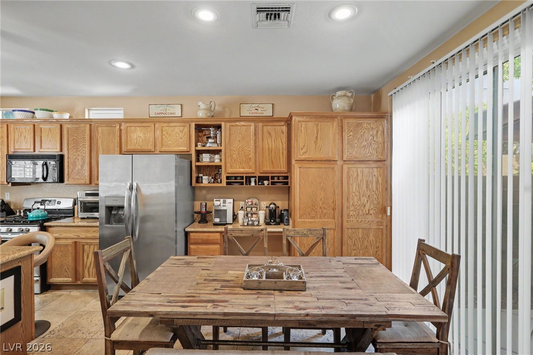 2150 Cast Pebble Drive Property Photo 12