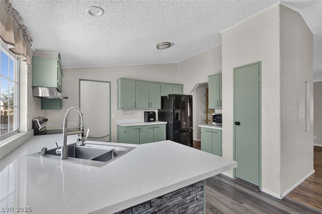 4460 Savoy Boulevard Property Photo 13