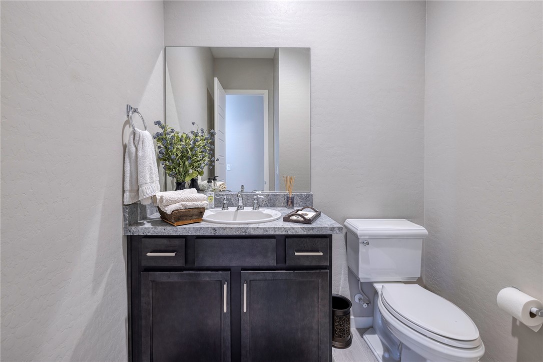 12 Hilltop Crest Street Property Photo 40