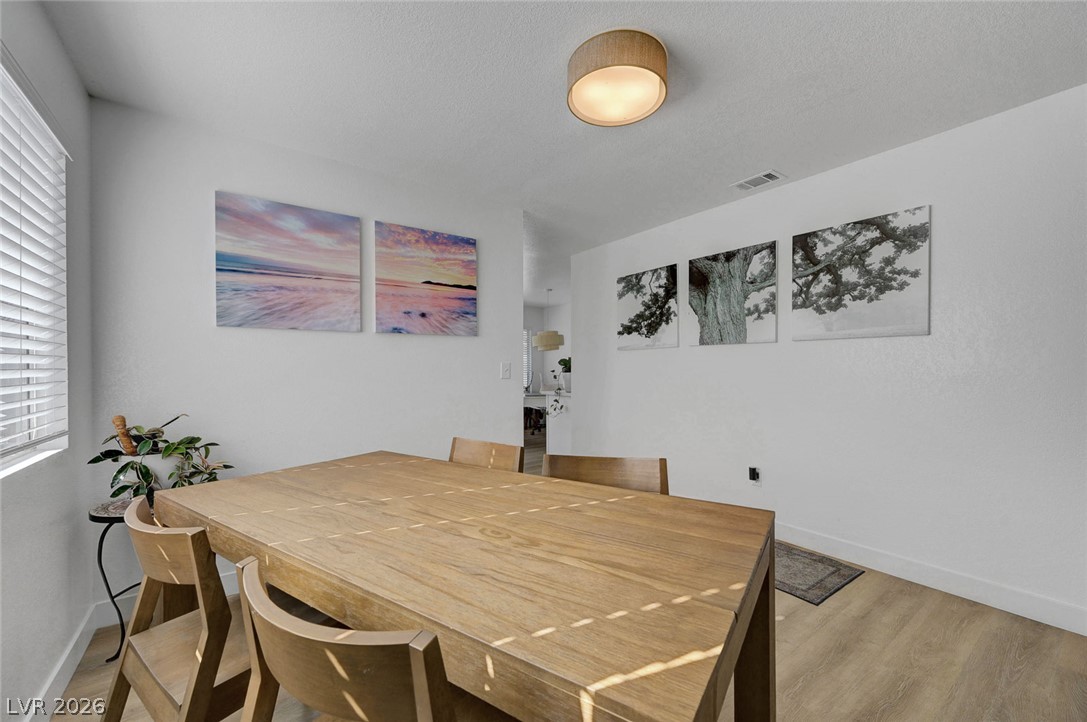 2547 Wolverton Avenue Property Photo 9