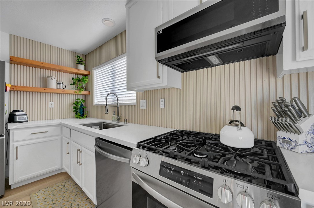 2547 Wolverton Avenue Property Photo 19