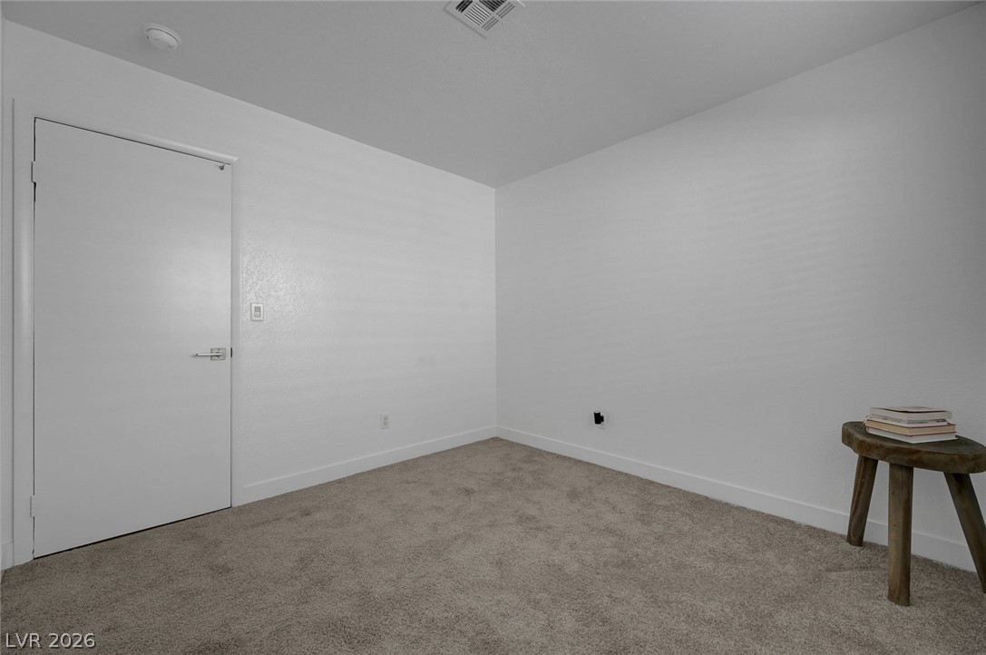 2547 Wolverton Avenue Property Photo 38