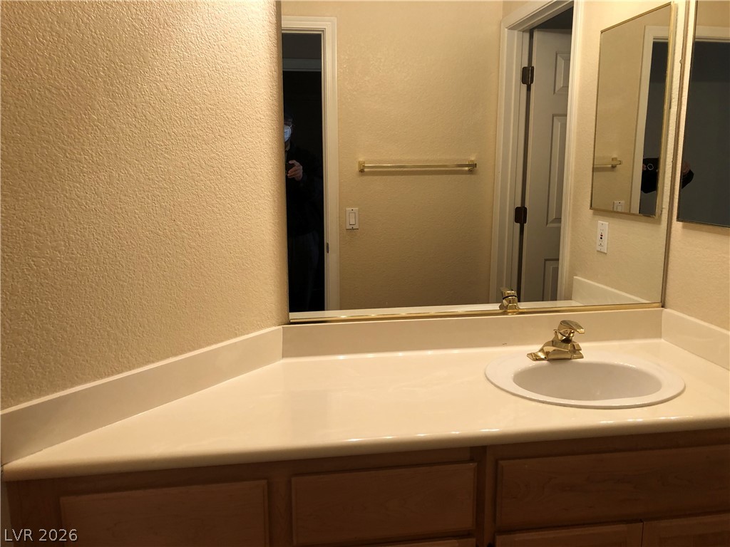 1012 Royal Birch Lane Property Photo 21