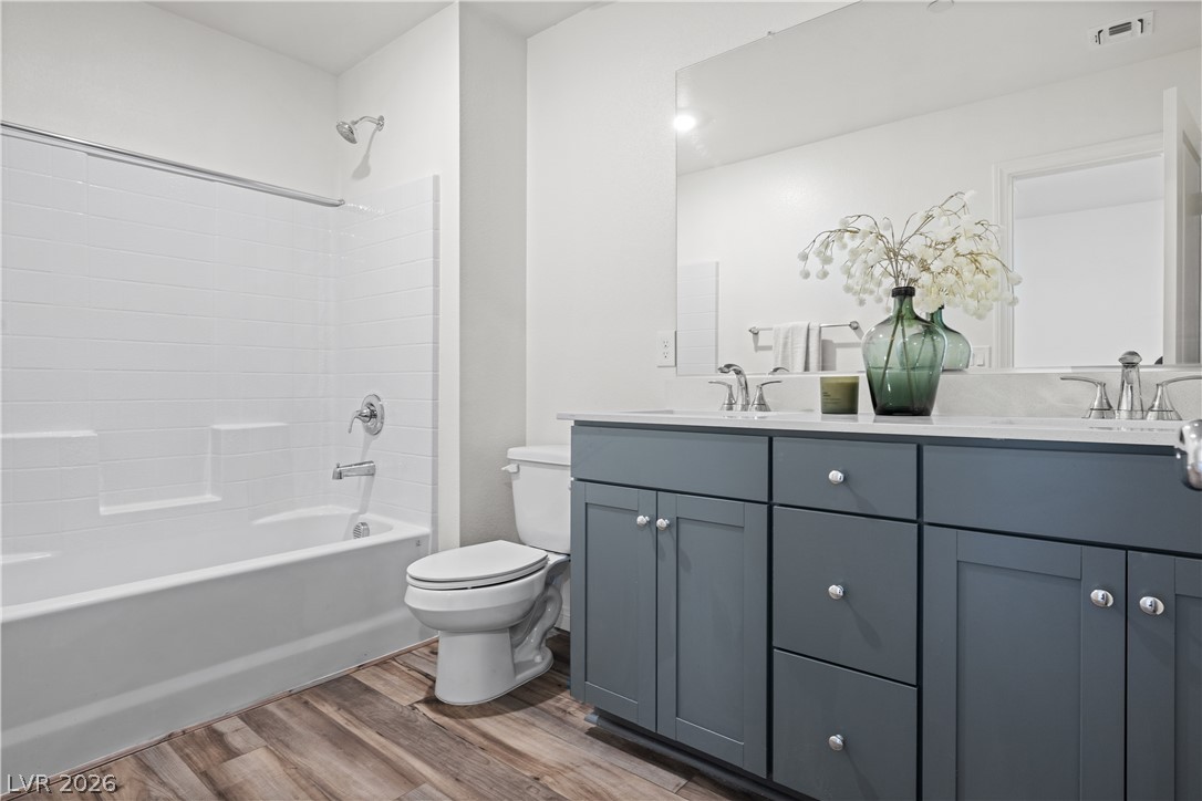 2691 Via Napoli Property Photo 18